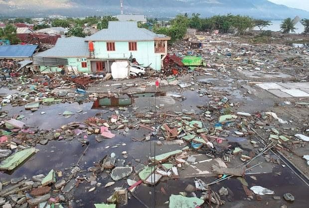 Upaya mitigasi dan kesiapsiagaan tsunami harus berlanjut dari generasi ke generasi. (via Benarnews)