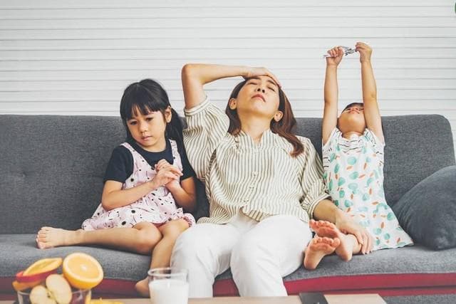 Seorang ibu butuh "me time" untuk kesehatan mental. (Shutterstock)